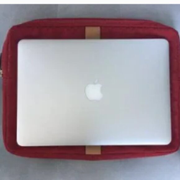 Coach Voyager Signature Red Laptop Sleeve - Picture 4 of 11